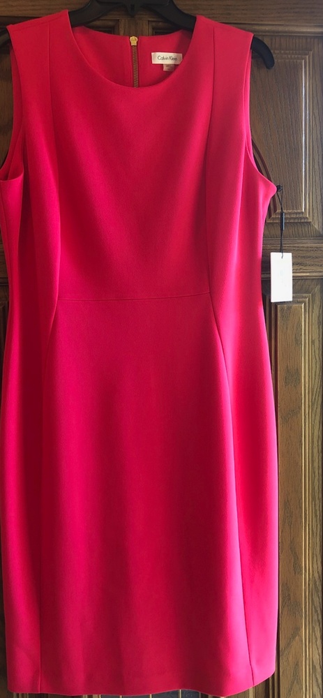 Red Dress - Picture 2 of 3